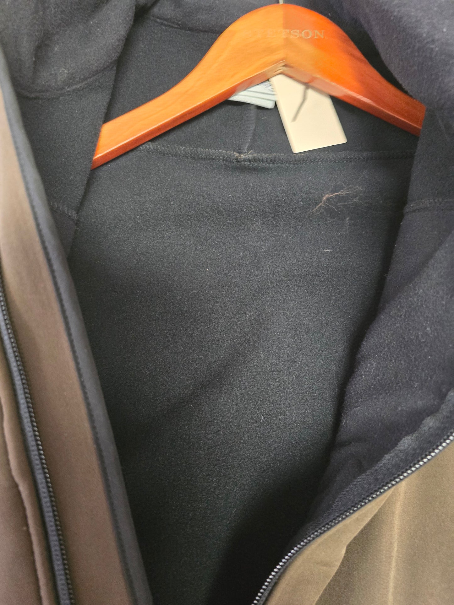 Men's Brown Cinch Vest                   Fleece Lined