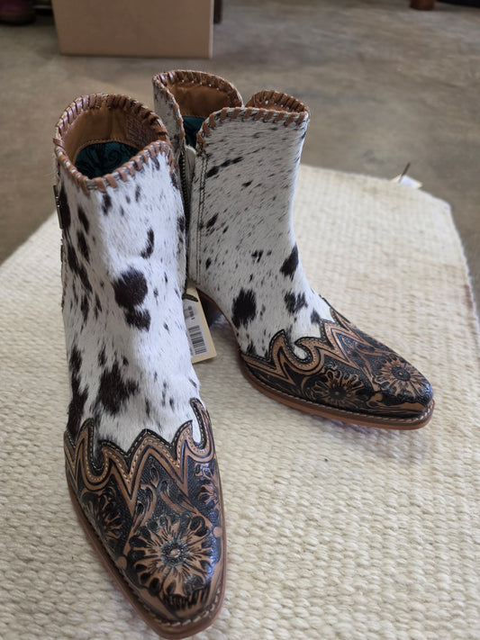 Hide & Carved Booties