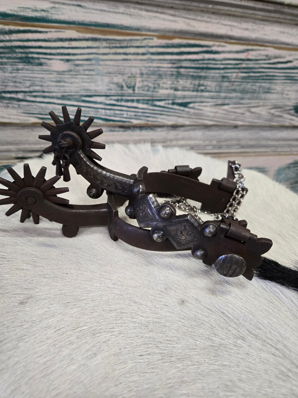Bronzed Spurs w/Jingle Bobs