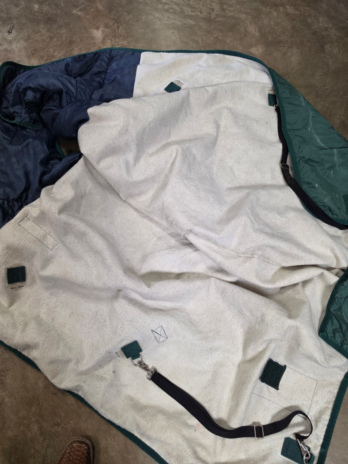 Green Mid-Weight Blanket                         Terry Lined