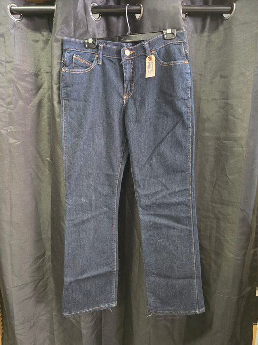 Ladies  Q Baby Jeans LIKE NEW