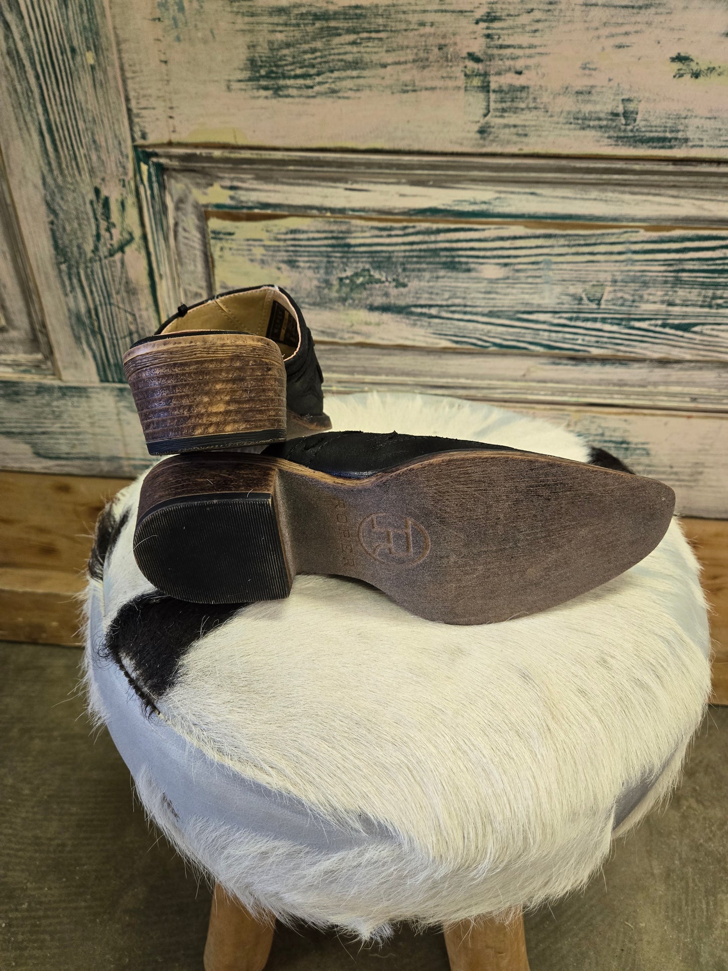 Black Roper Mules
