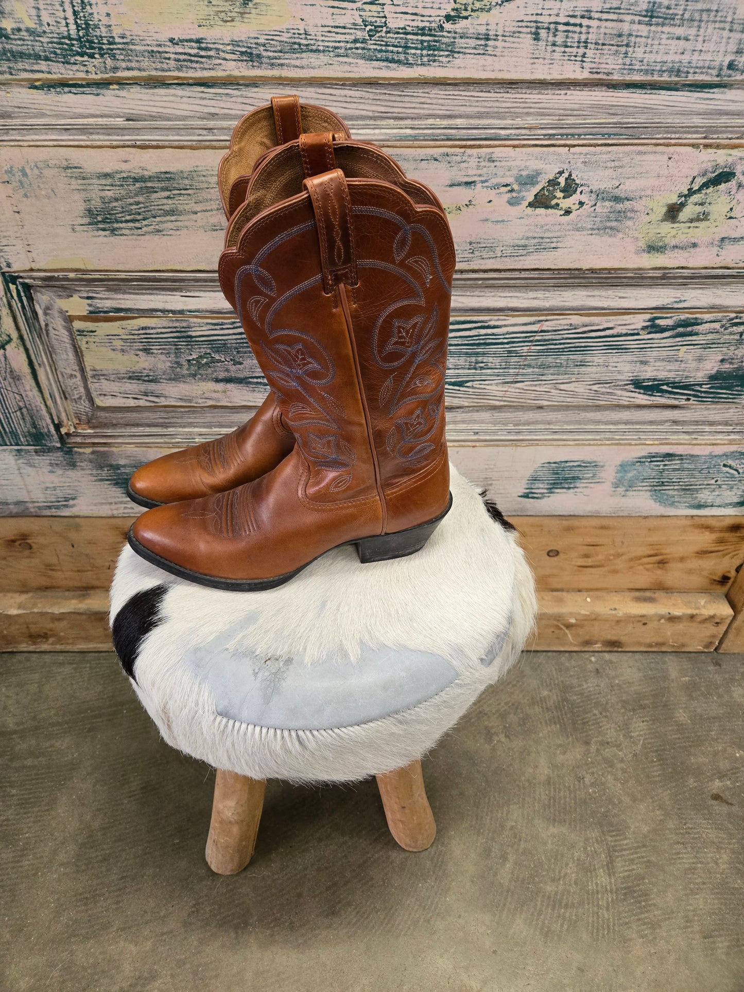 Brown Rounded Toe Boot