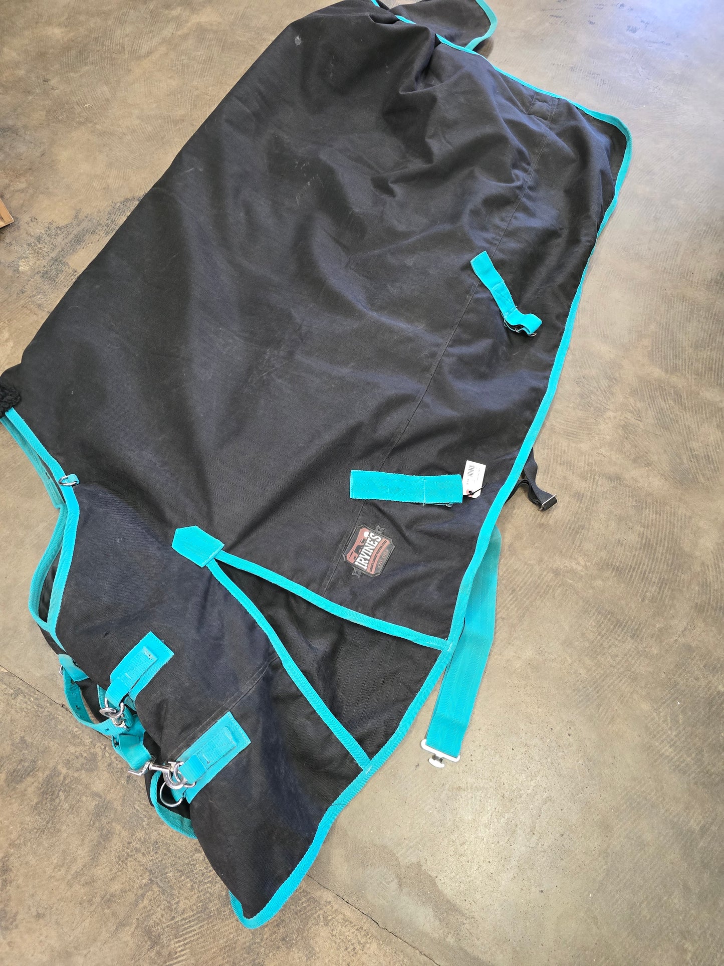 "Like New" Winter Blanket