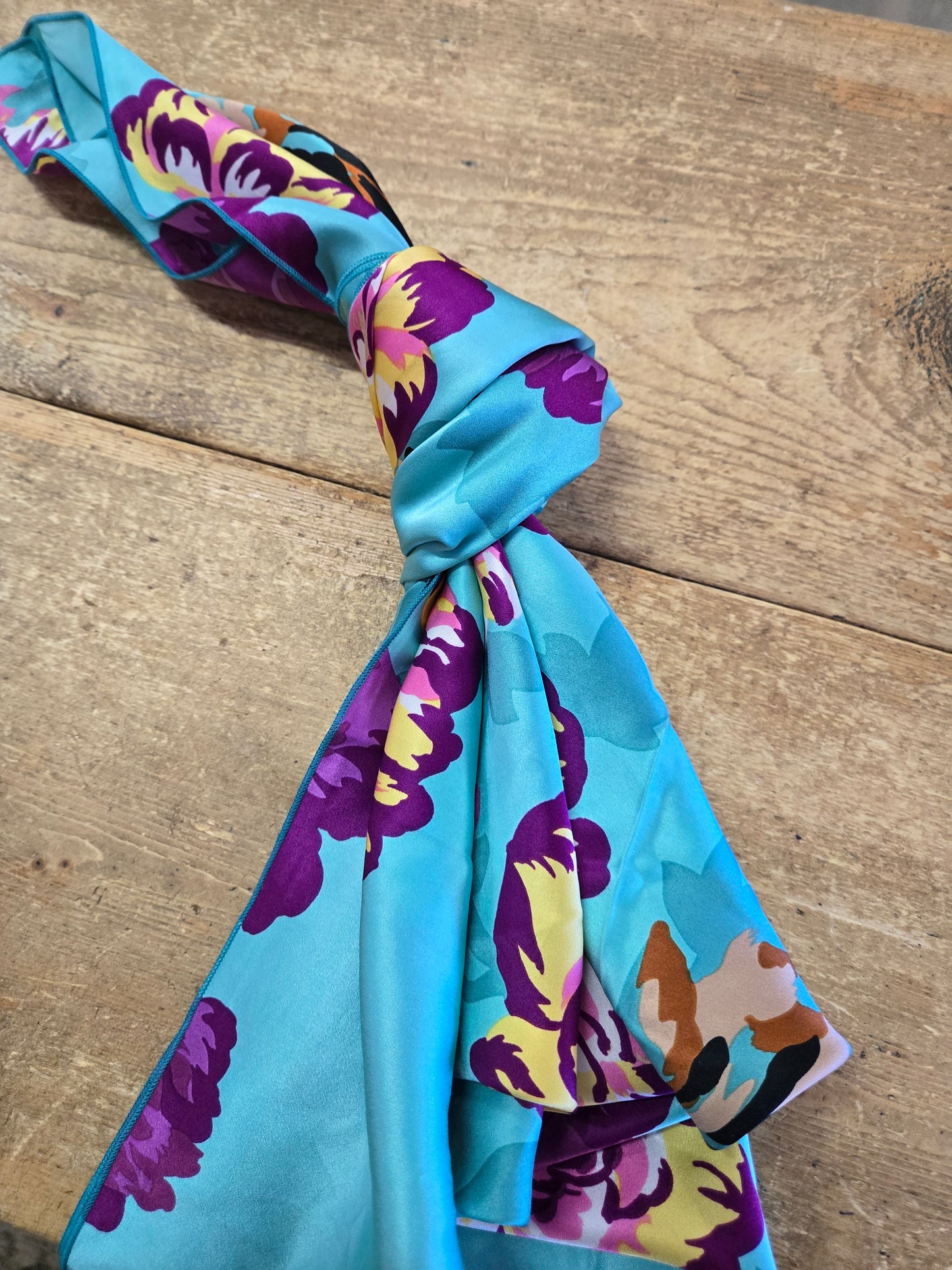 Teal  Floral Wildrag-used