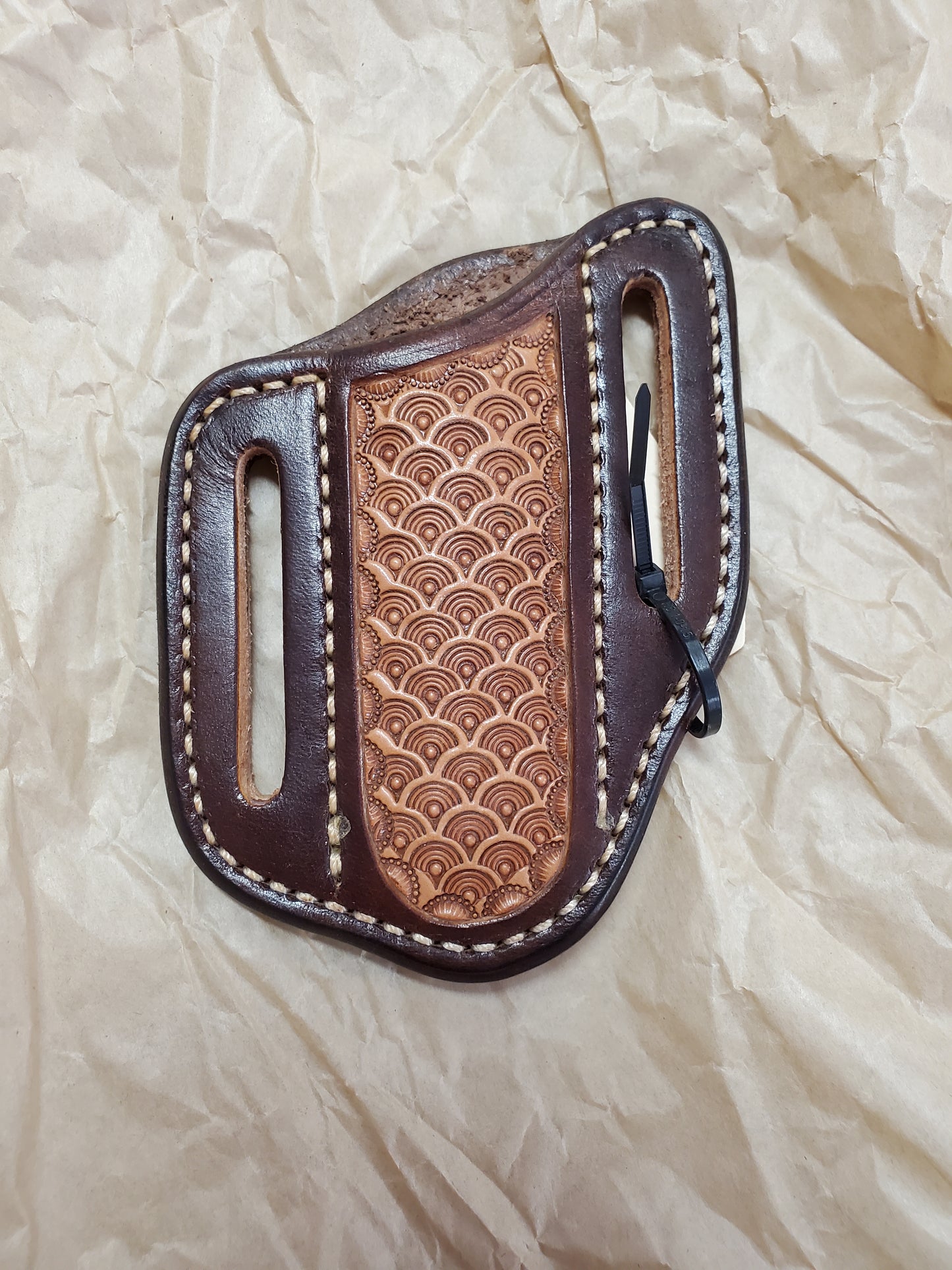 Plain Leather Knife Scabbard            Stamped & Dyed