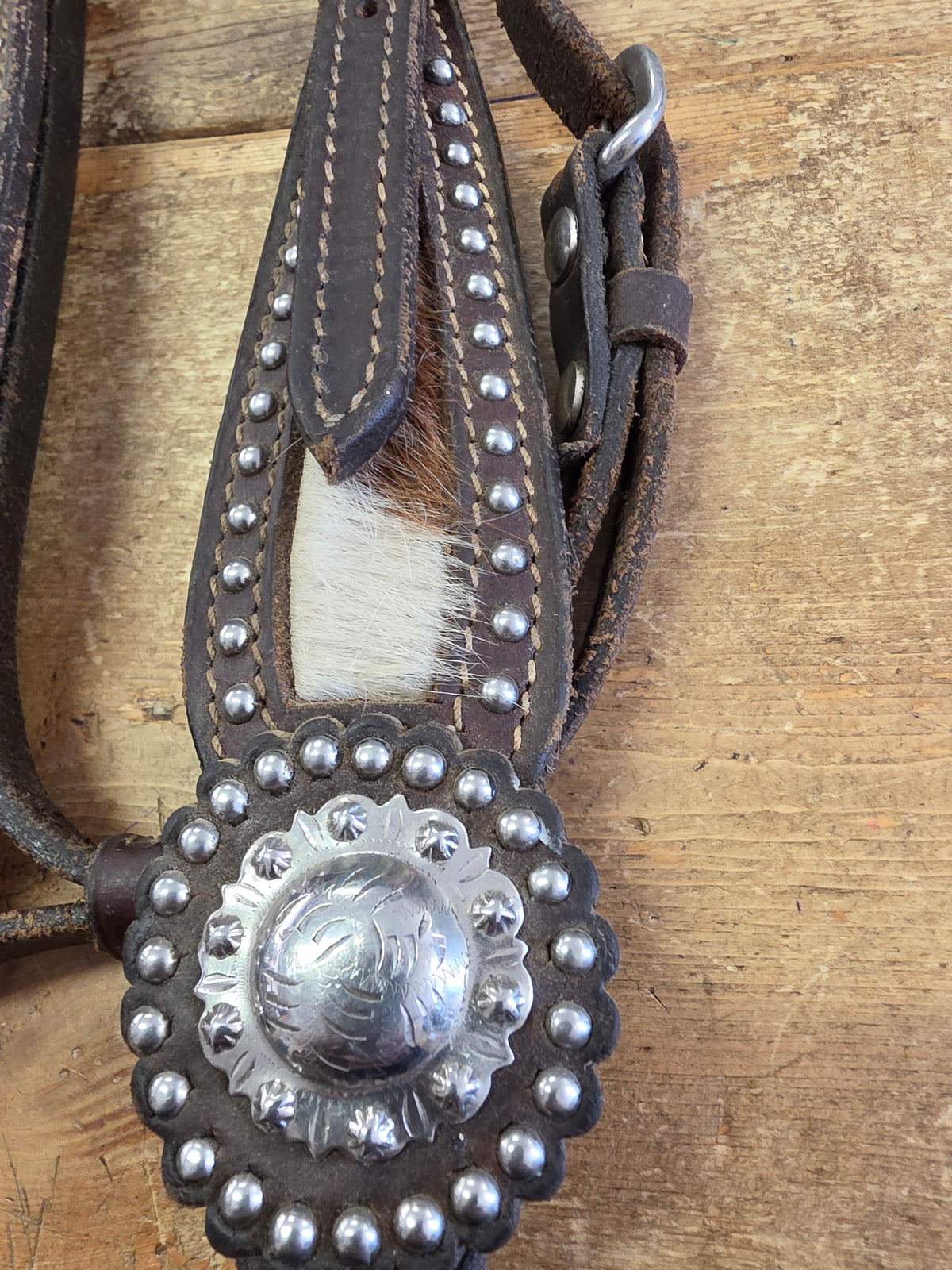 Dot Detail /Hide On Browband