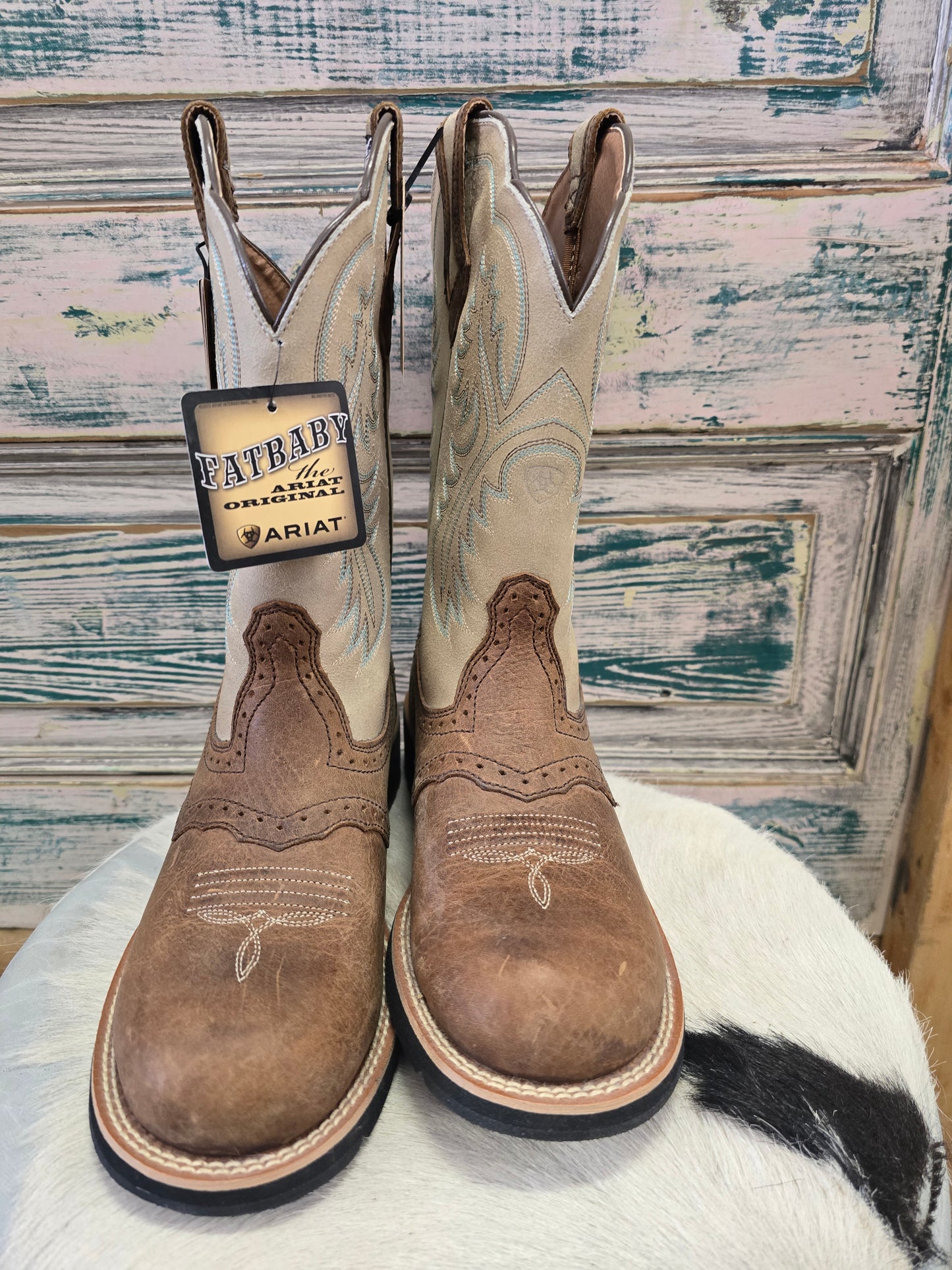 NEW Fat Baby Boots/Cream Top