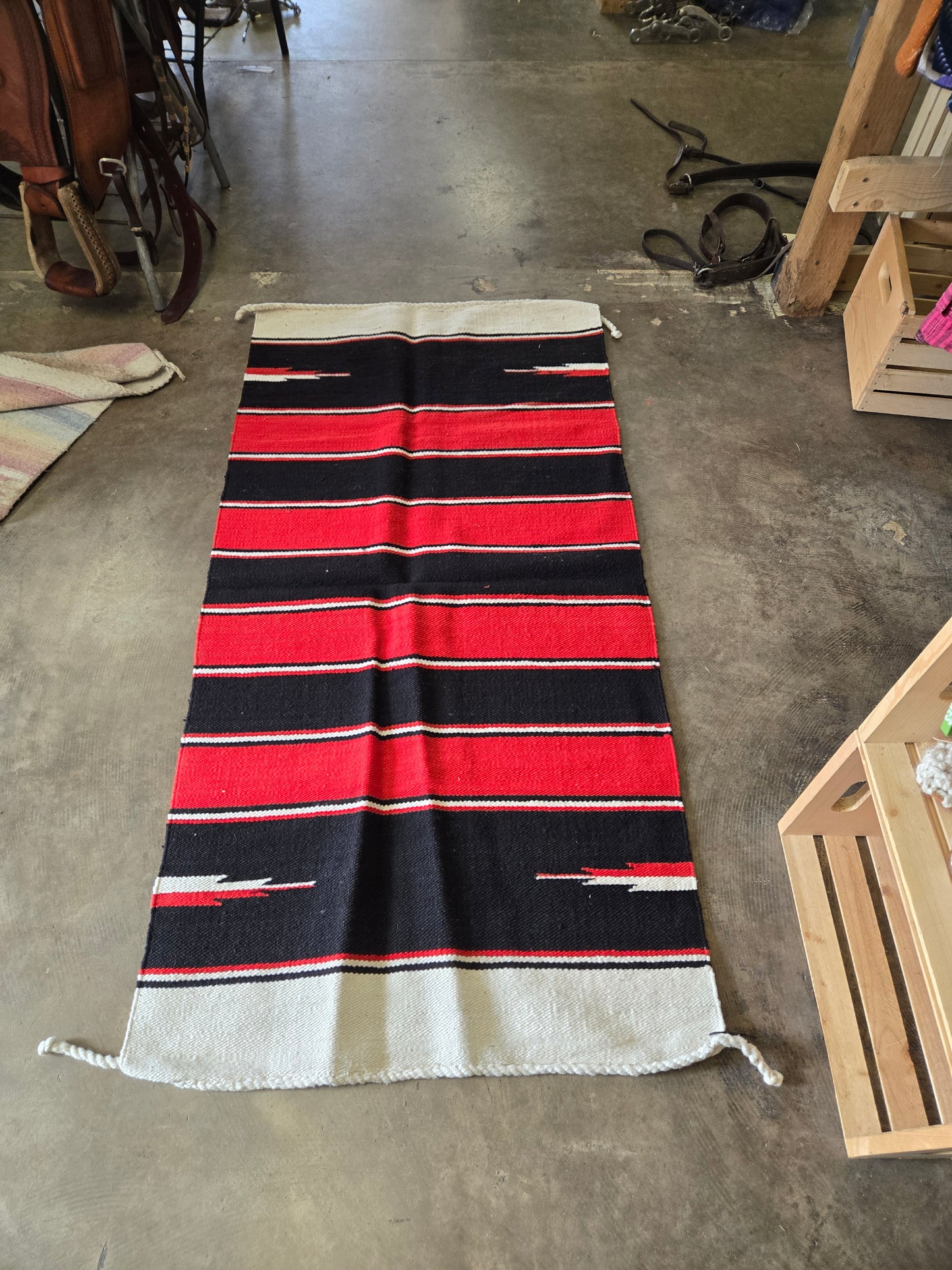 Cotton Double Saddle Blanket                      Red- Black
