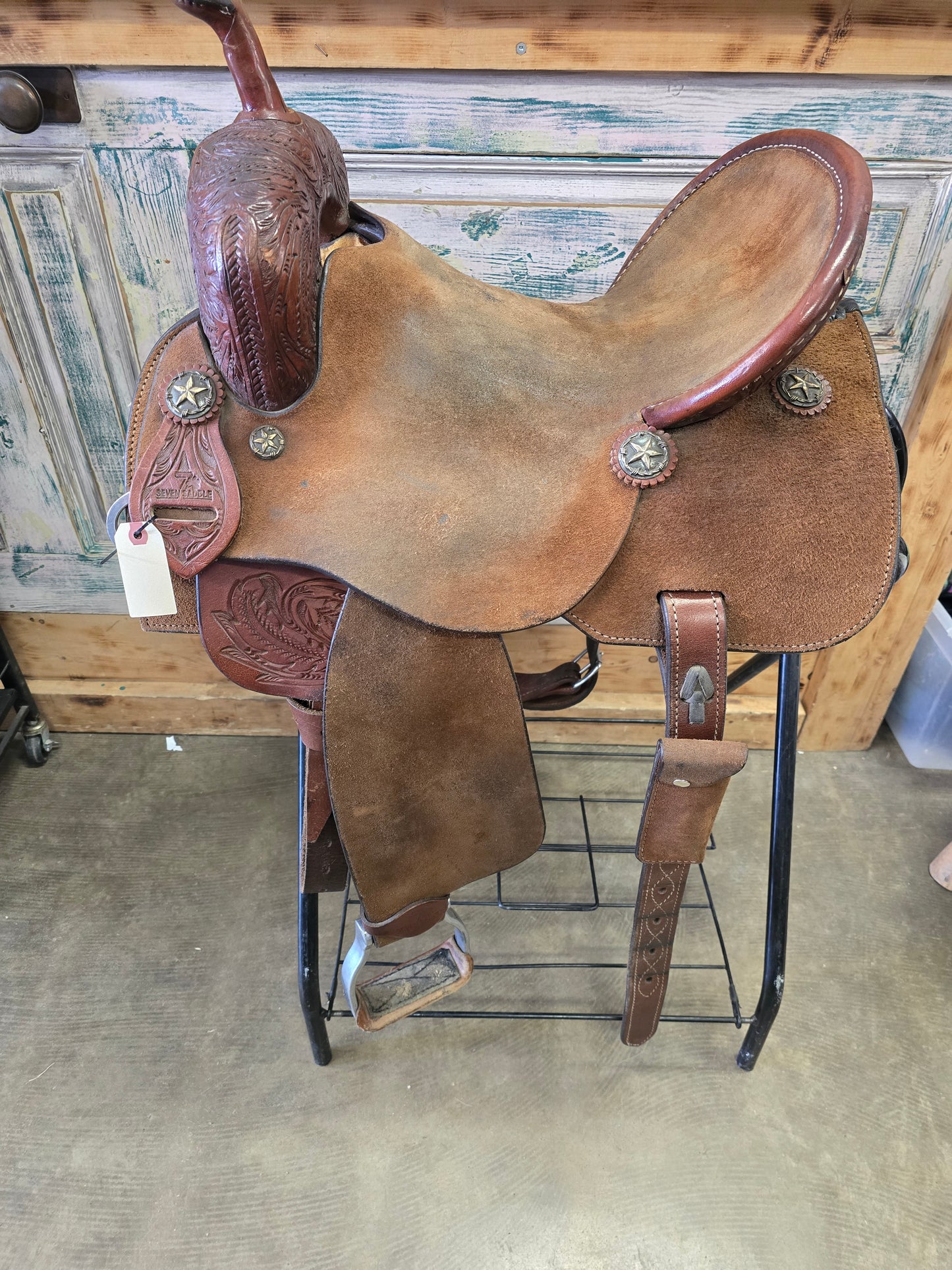 Seven Barrel Saddle (14.5 Inch)