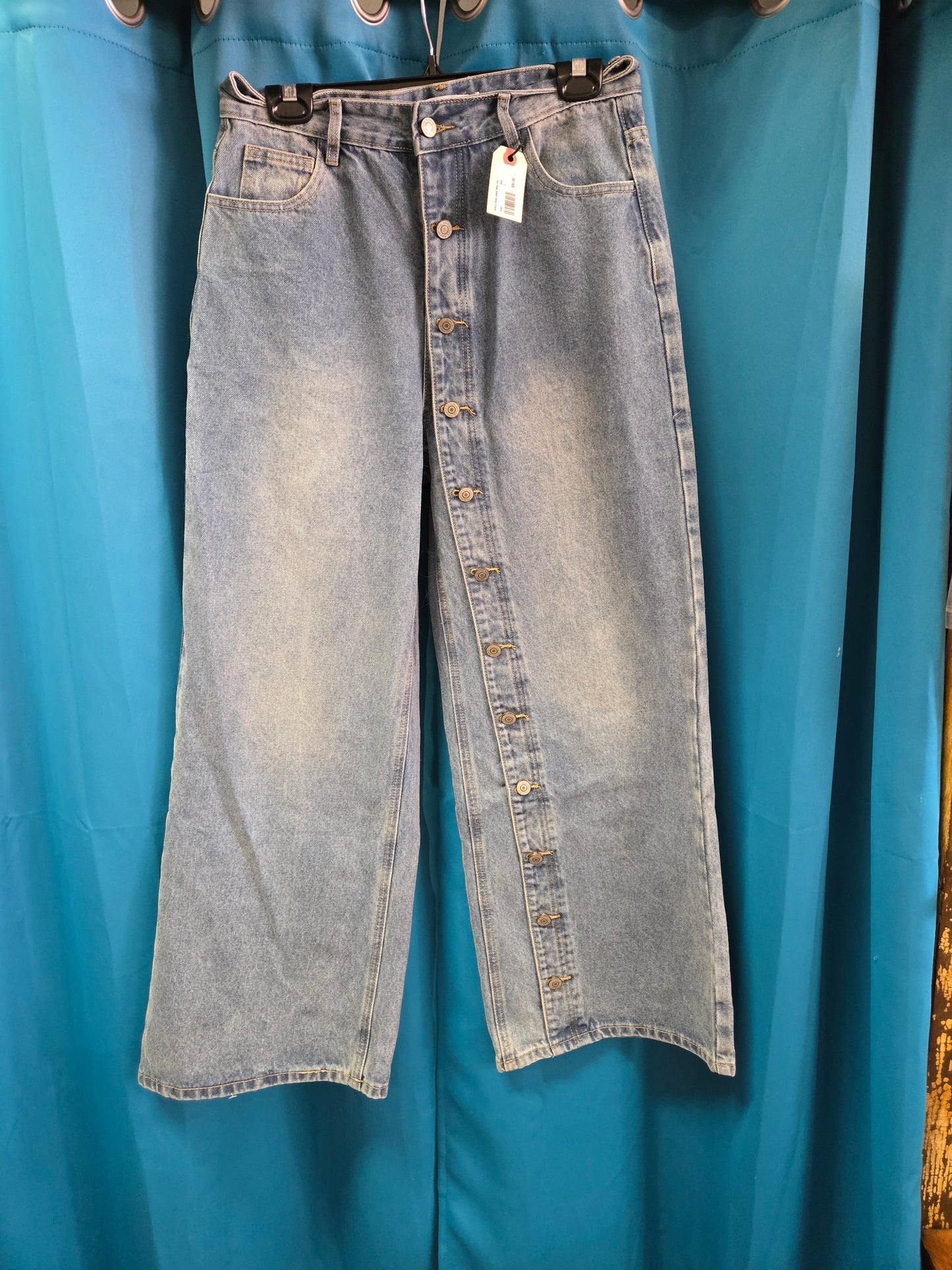 Button Detail Jeans/ Wide Leg