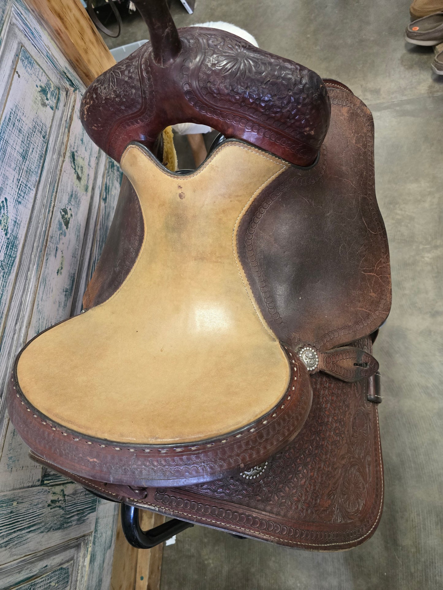 Martin Crown C Barrel Saddle