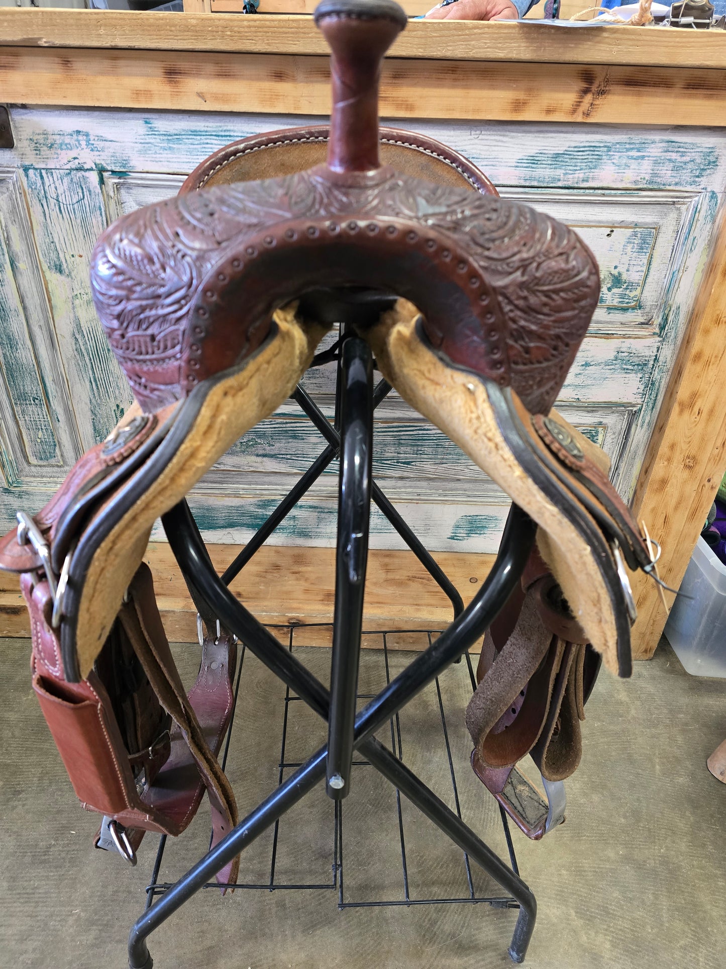 Seven Barrel Saddle (14.5 Inch)