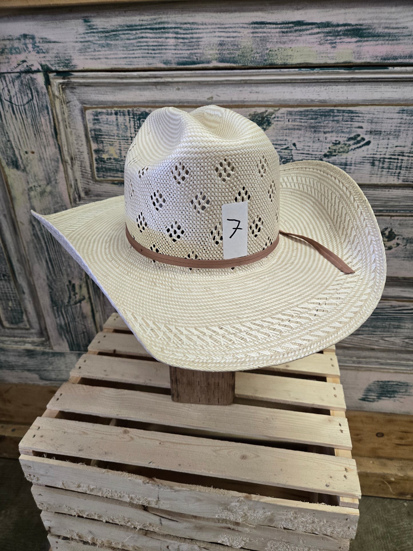 American Straw Hat/Like New