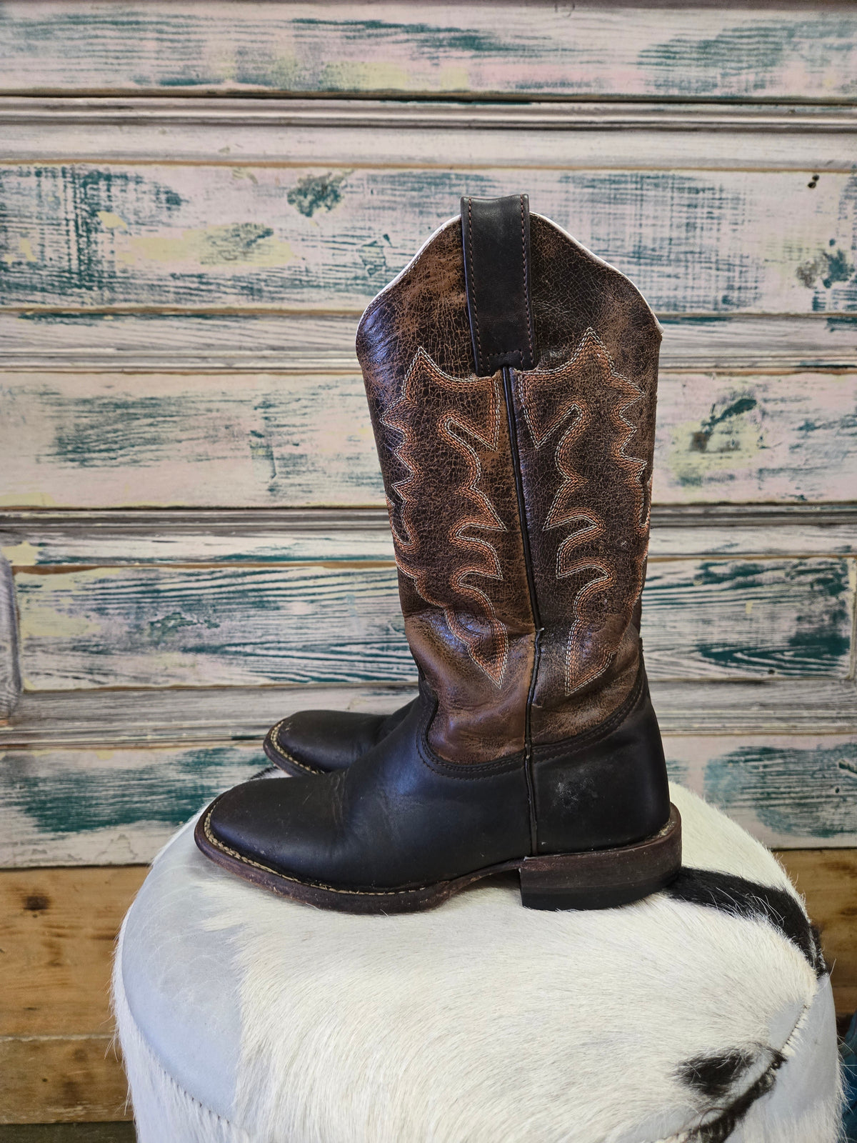 Brown Topped Sq. Toe Boots