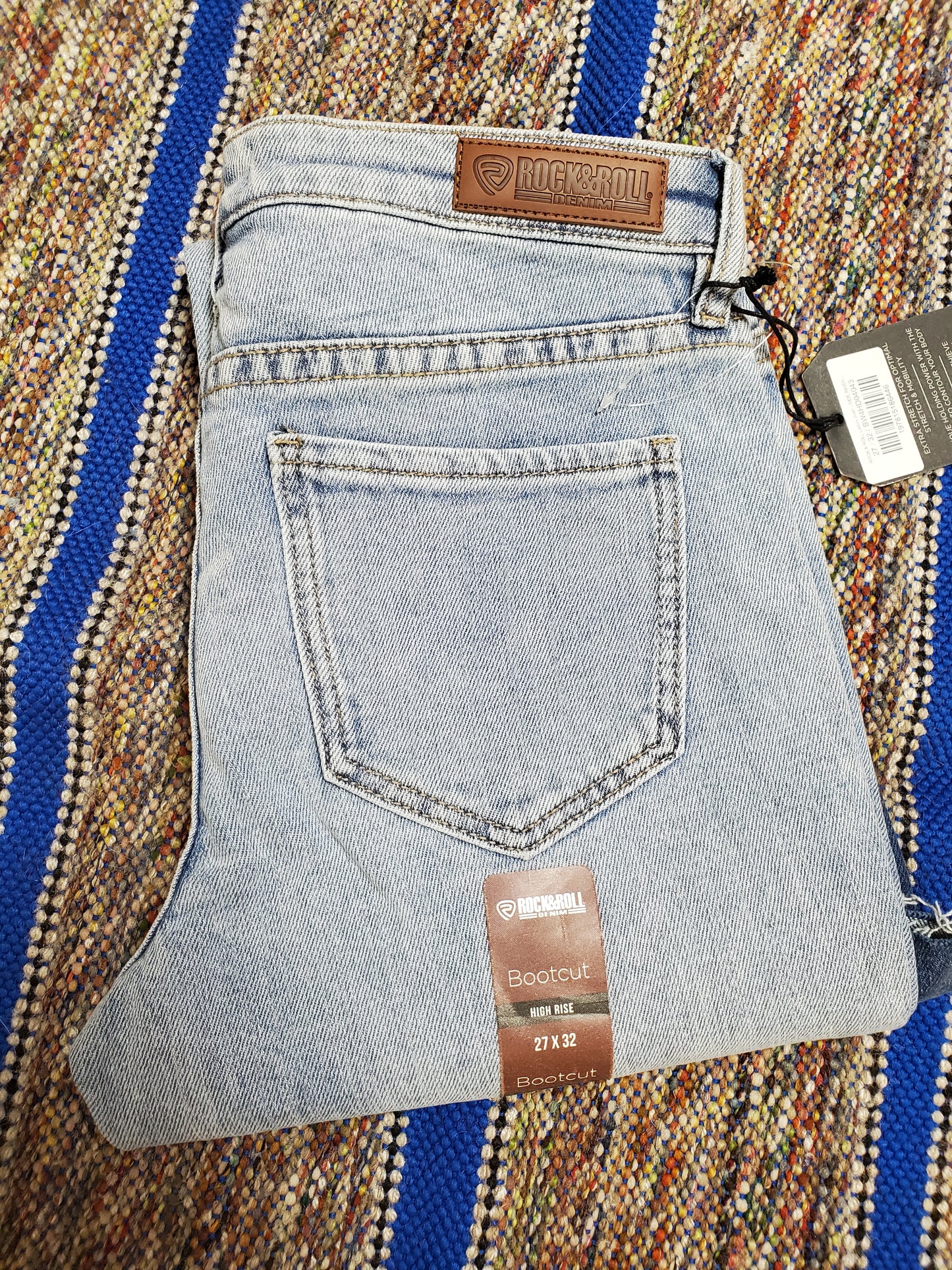 NEW Ladies High Rise                  Desperado Jeans