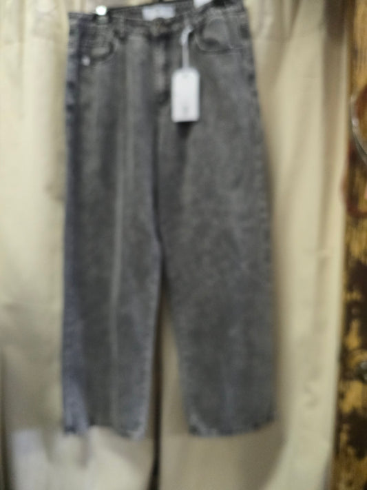 NEW  Grey Wash Wide Leg Jeans