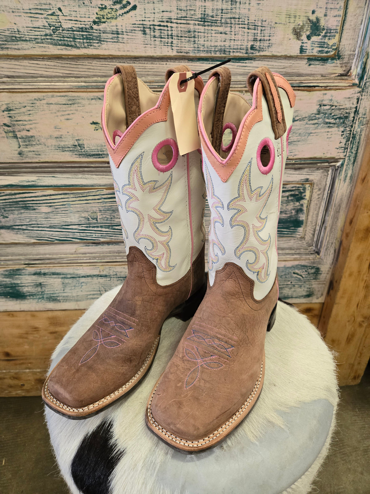 Girls White Topped SQ toe Boot