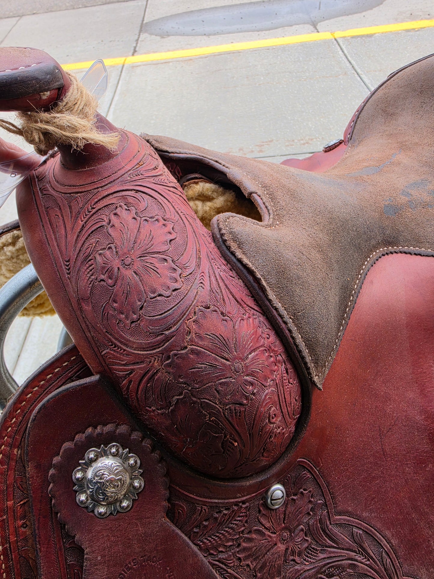 Circle G  16 Inch Saddle