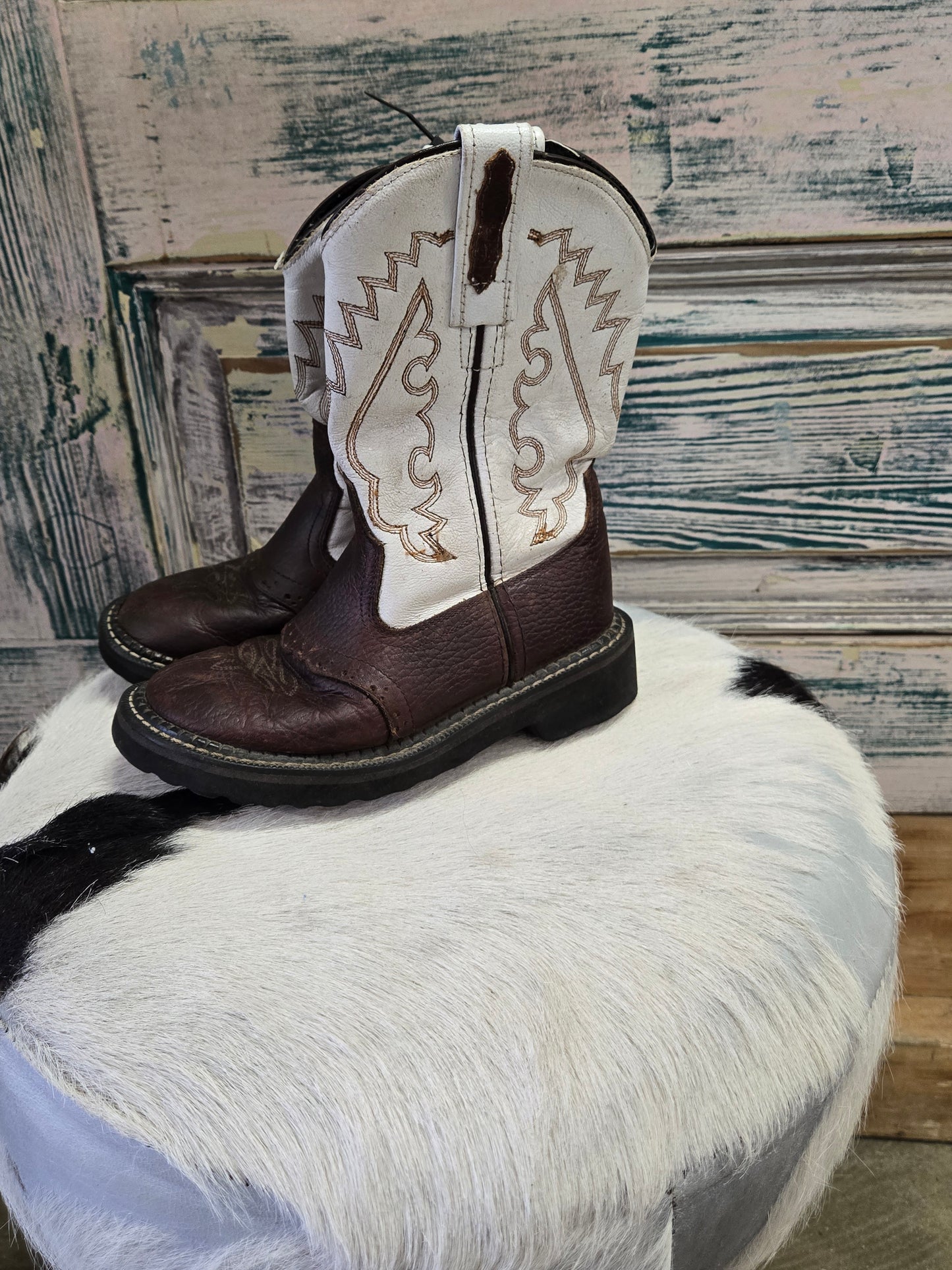 Youth Brown/White Boot
