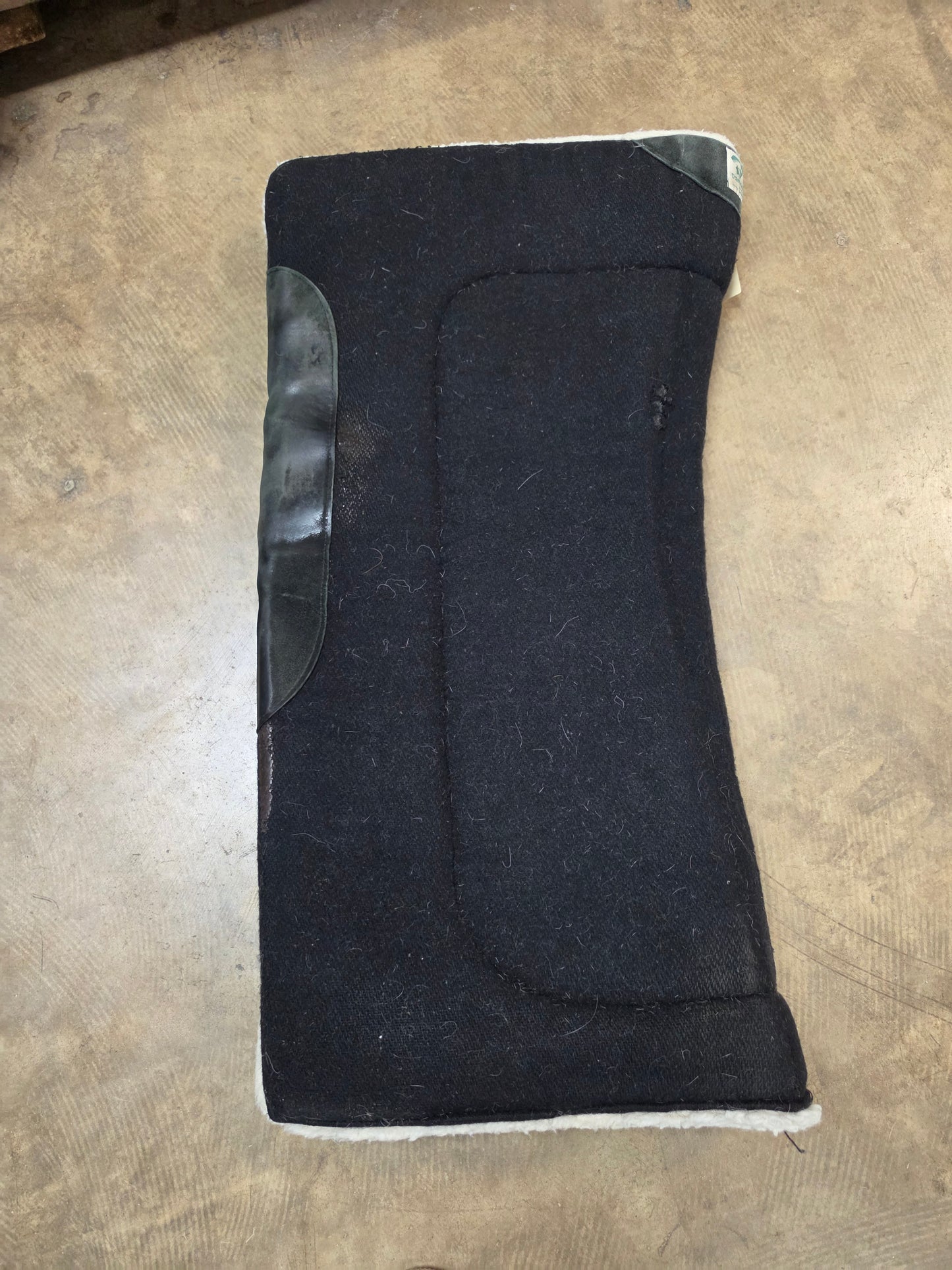 Black Fleece Lined Cutter Pad