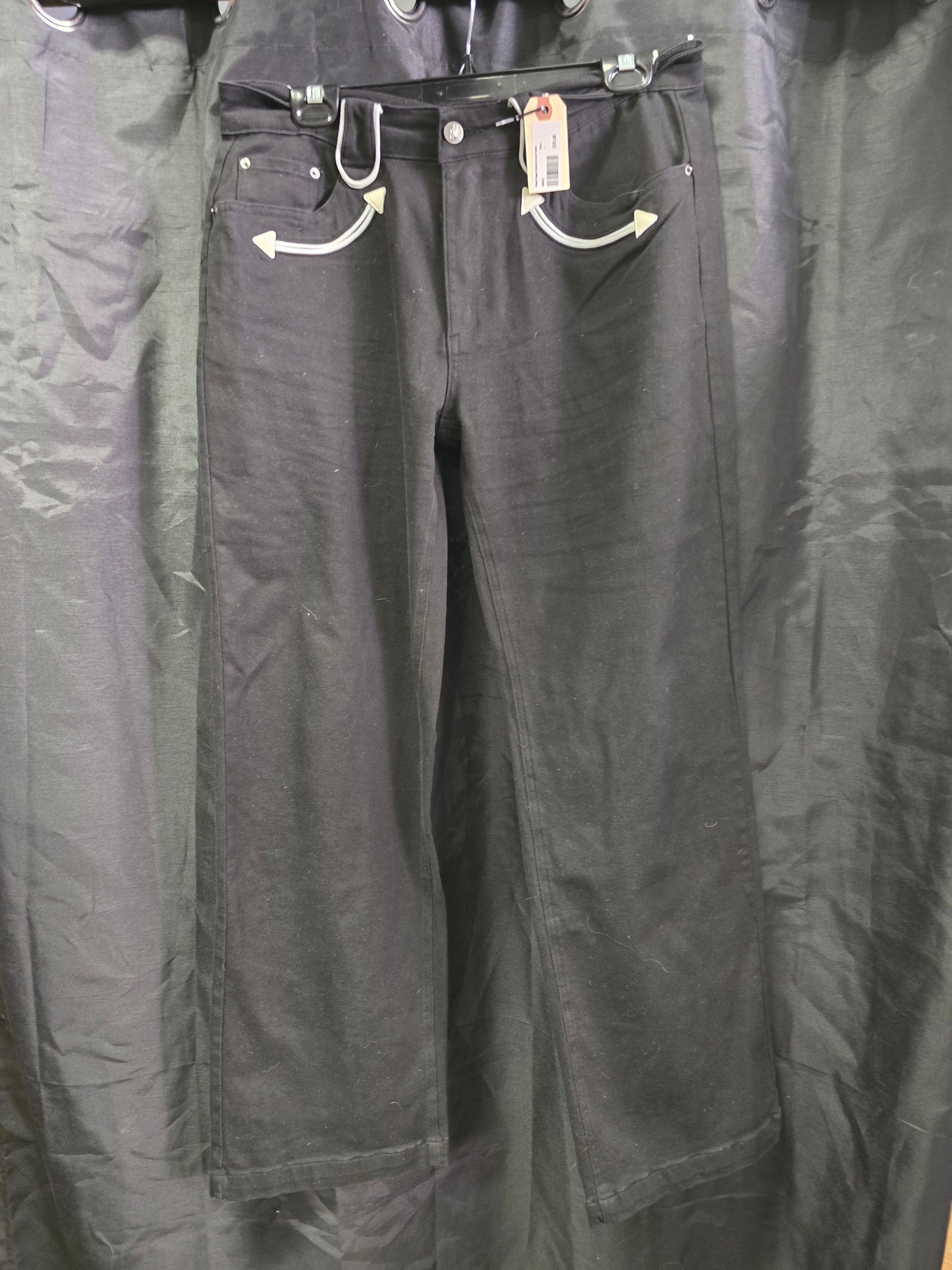 Black Sage Brush Arrow Pants