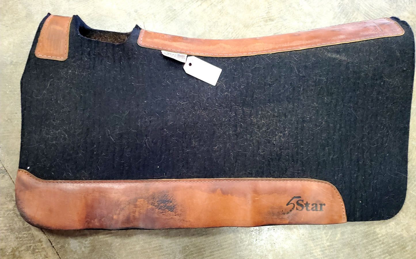 Black 5 Star Felt Pad (30 x 30)