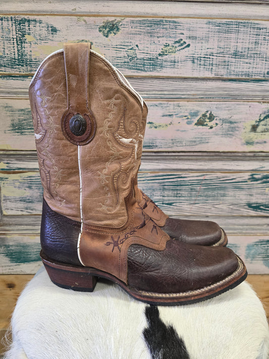 Men's Sq. Toe Boot                           Longhorn Detail