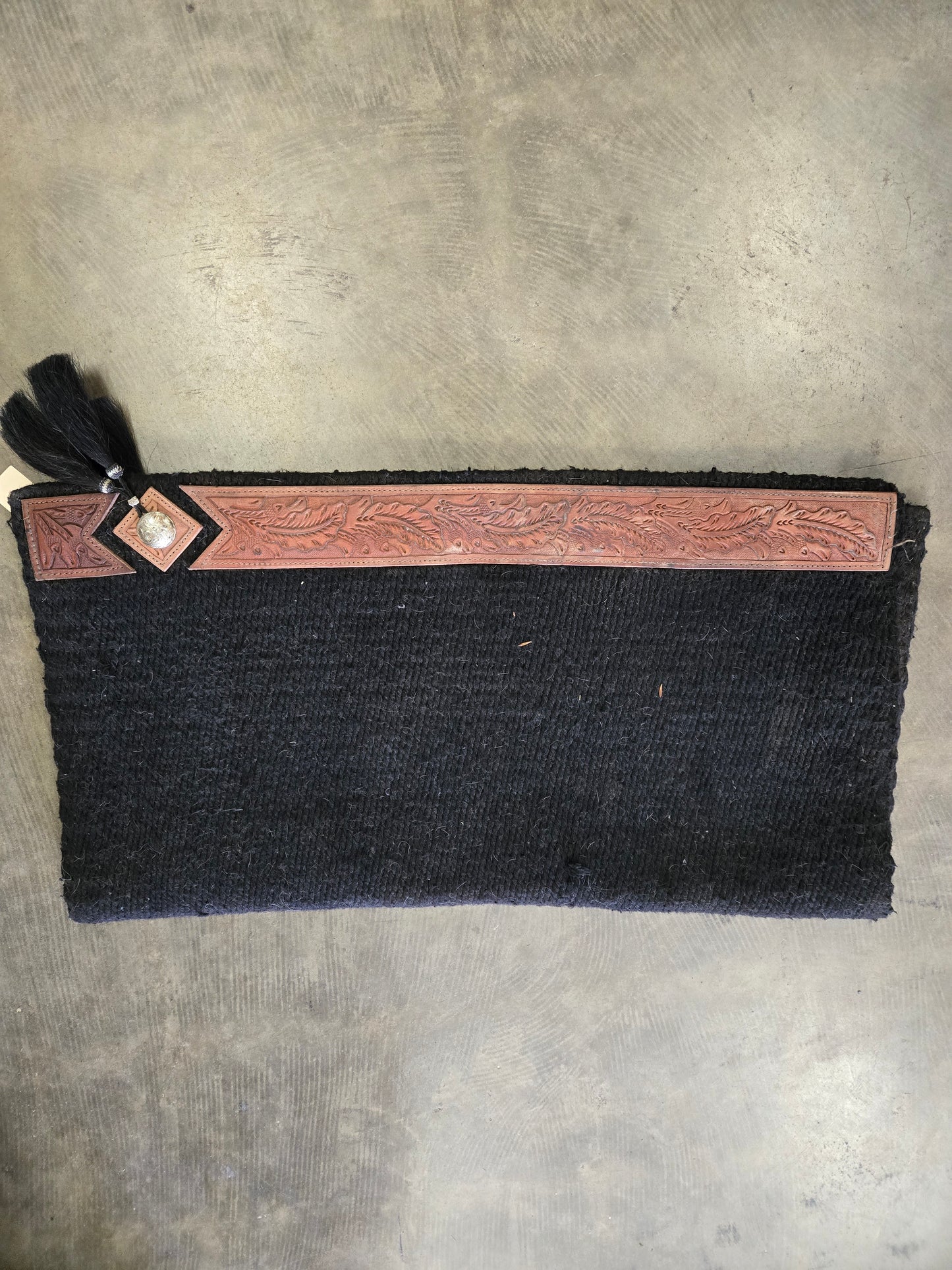 Black Saddle Blkt.                     Leather & Tassle Trim