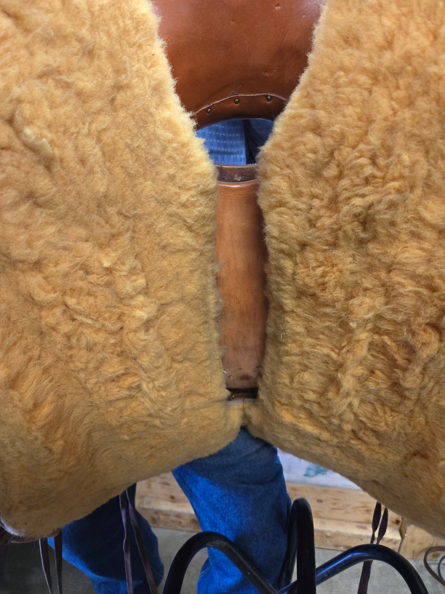 16 Inch Frontier Ranch Saddle