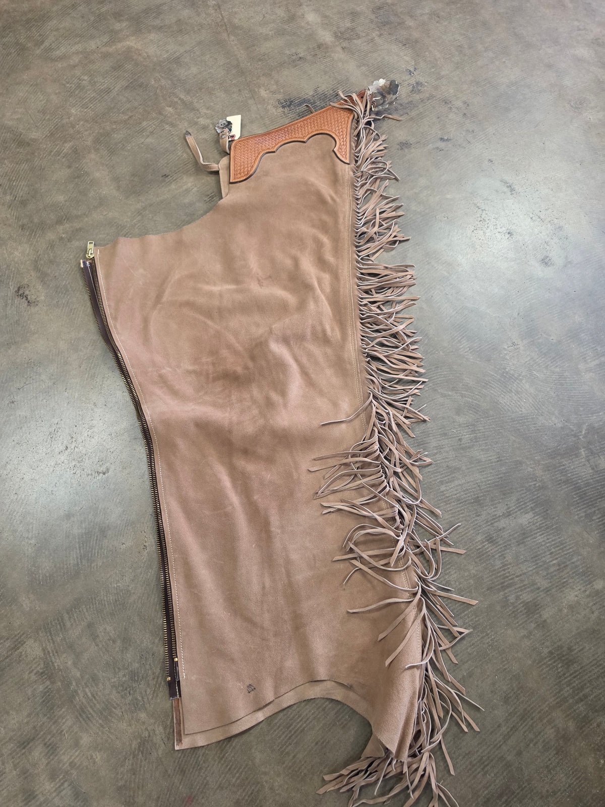 Dale Chevaz Basket Stamped Waist Chaps