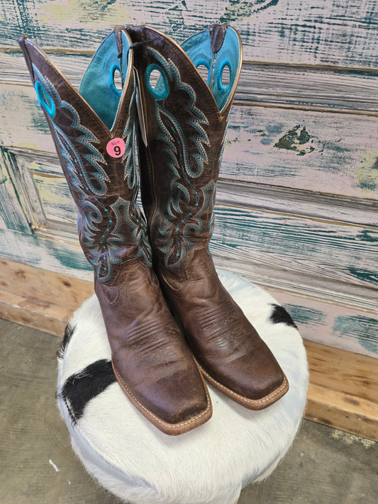 Ladies Arait Boots-Teal Stitch
