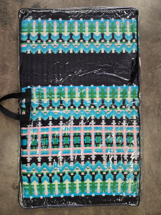 NEW Show Pad Blue-Green                      Blush-Black