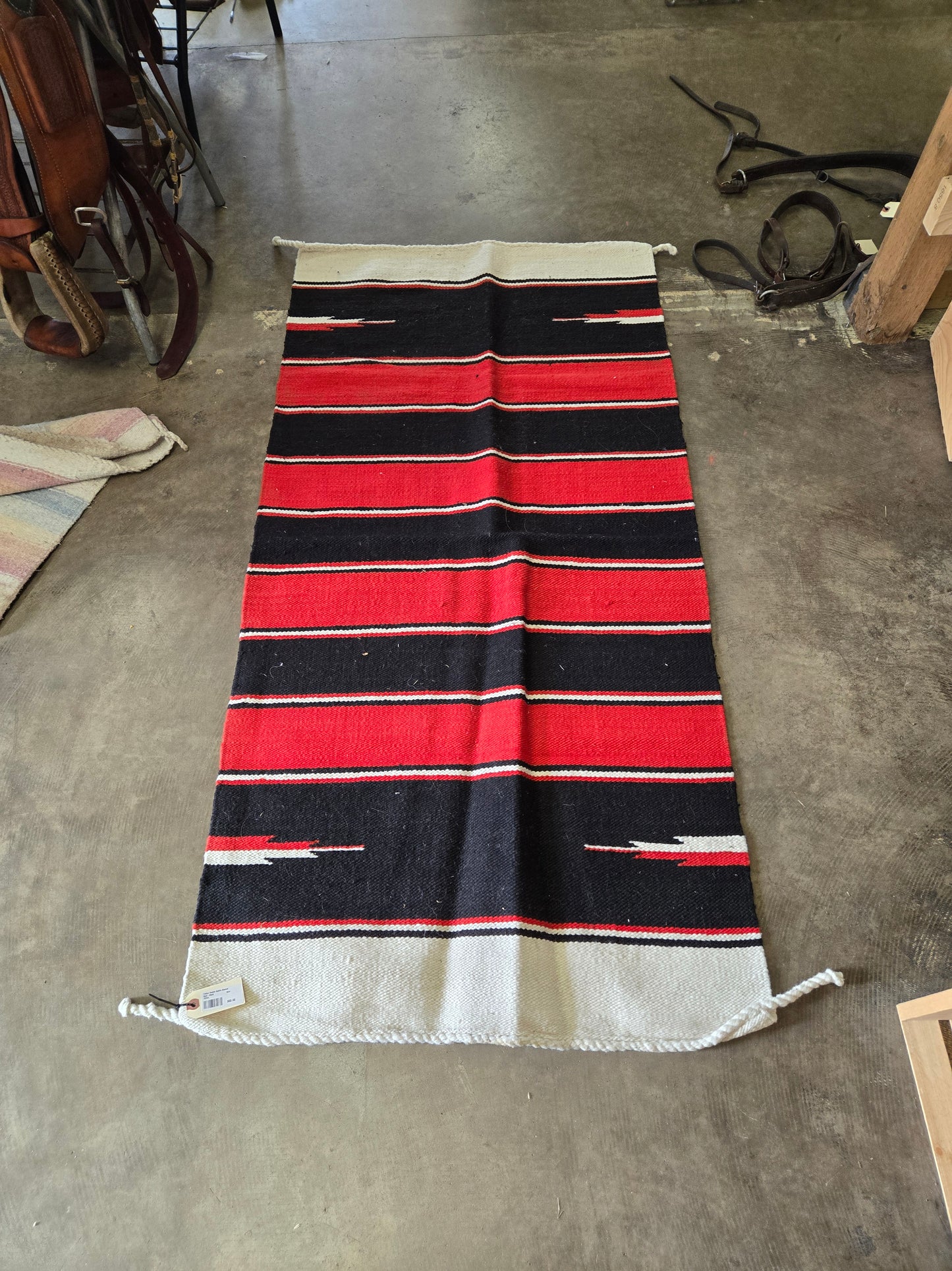 Cotton Double Saddle Blanket                      Red- Black