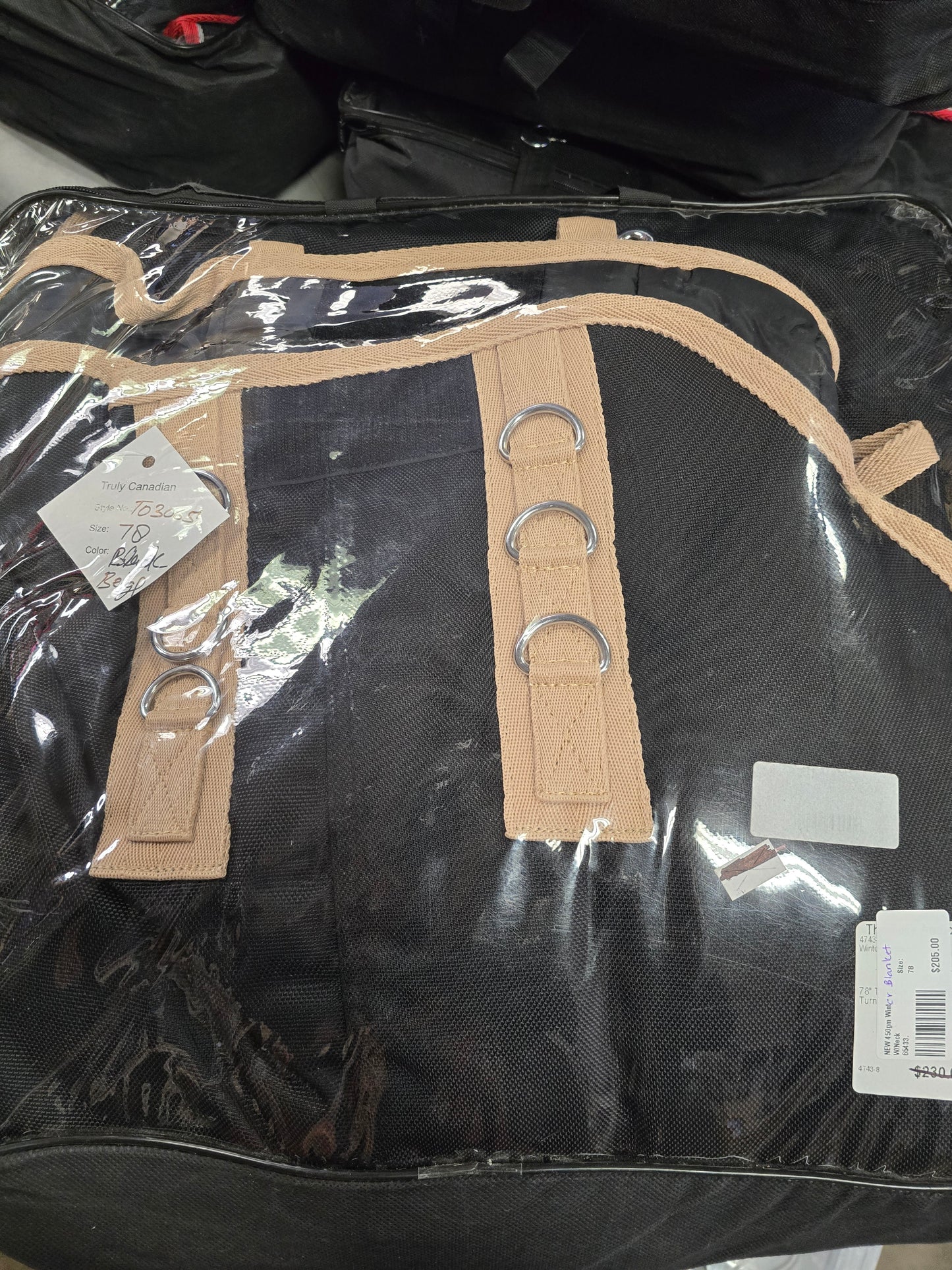 NEW 450gm Winter blanket                    W/Neck