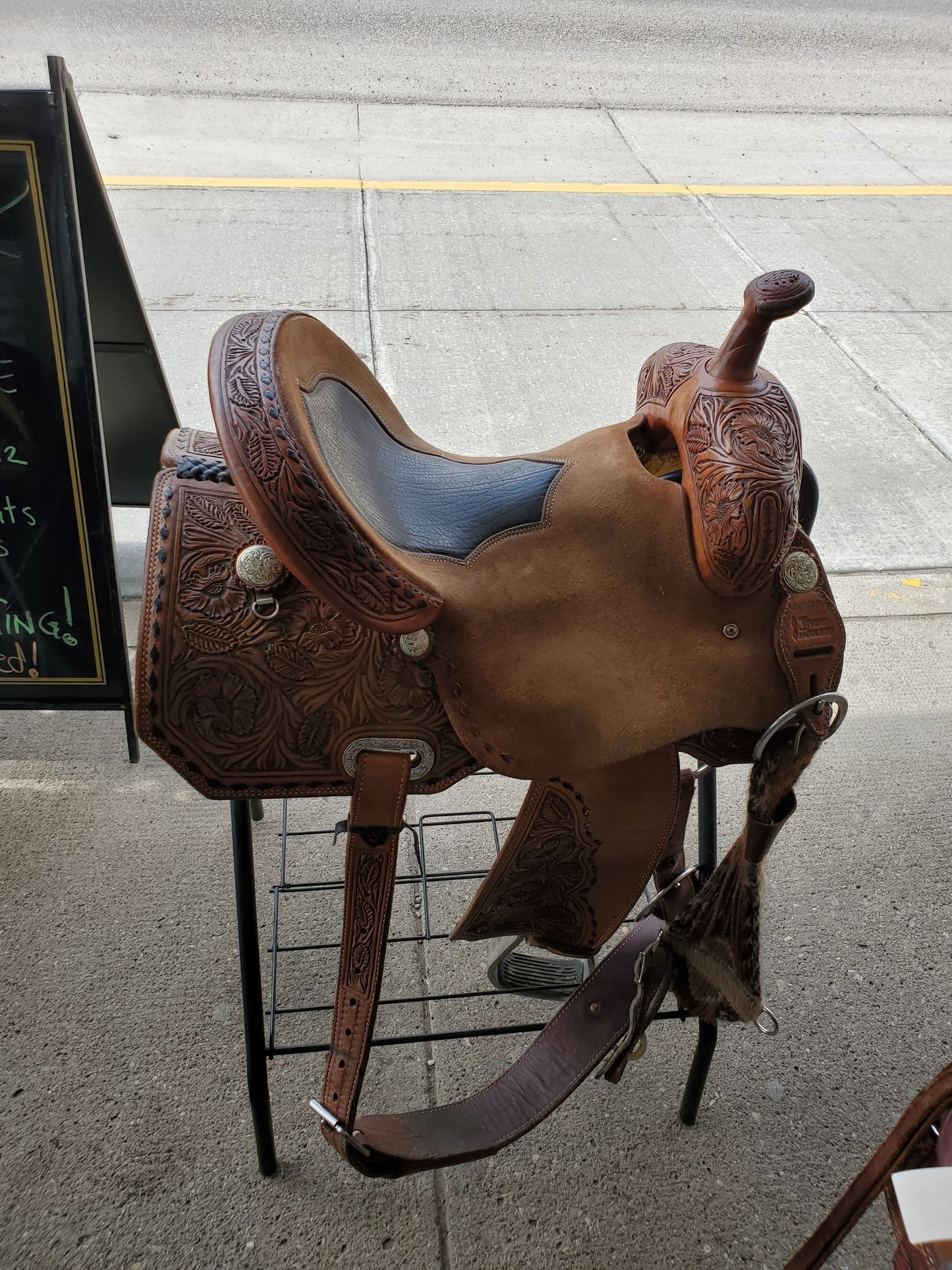 Irvines Barrel Saddle (14.5)