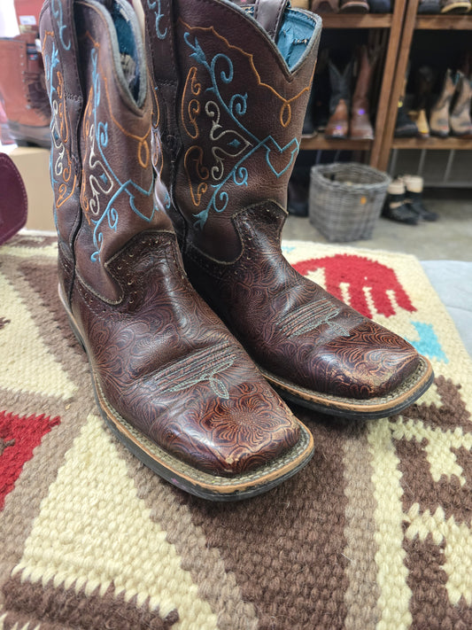 Ladies Short Sq. Toe Boot (As is)