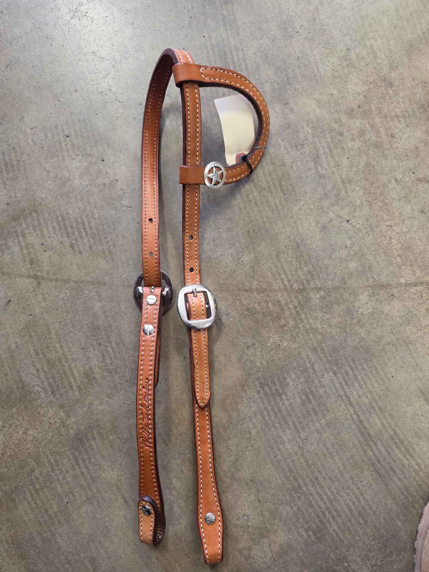 Single Ear Headstall                       Texas Star Concho