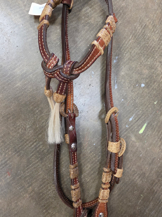 Futurity Knot Headstall                        Rawhide Det.