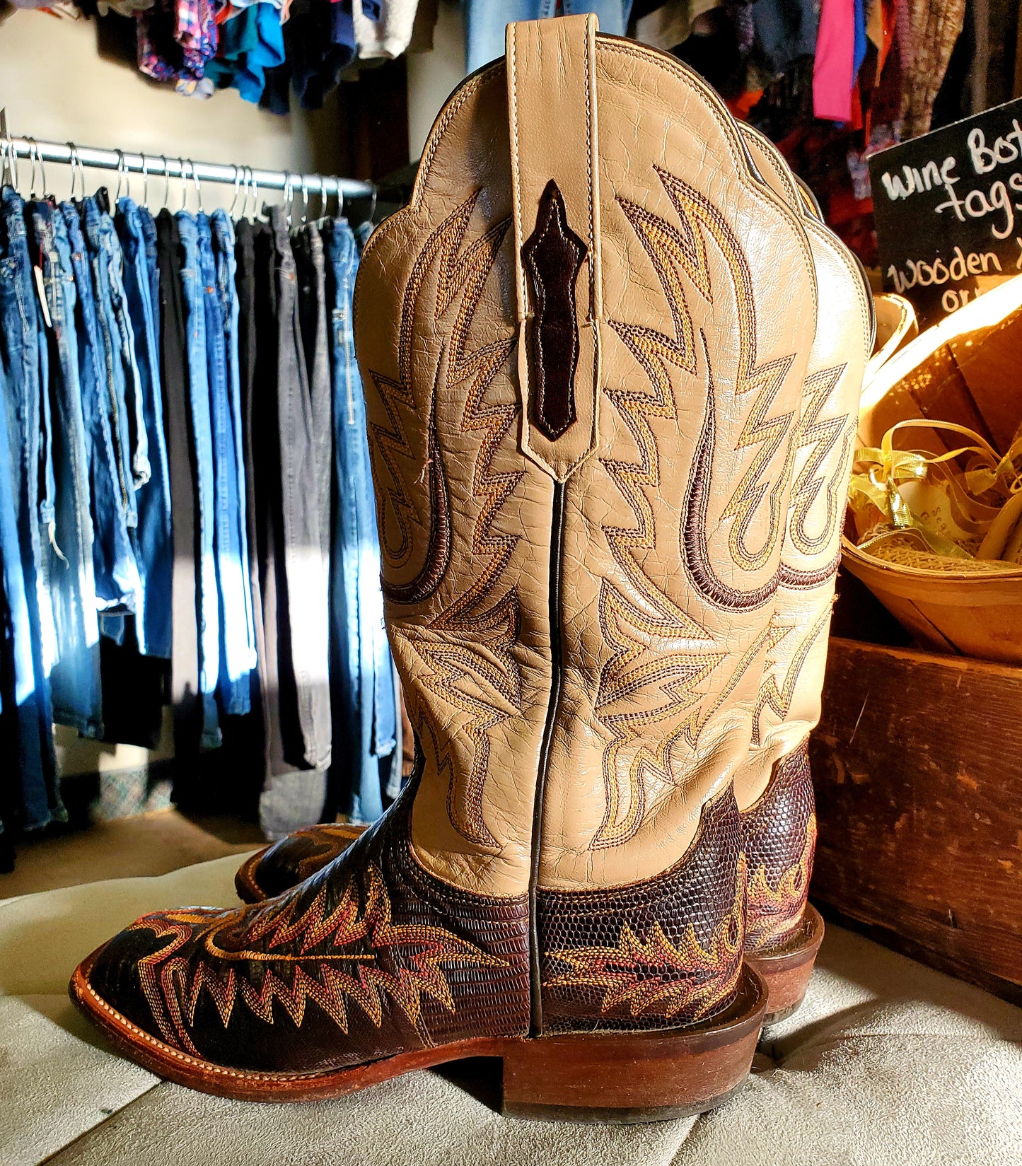 Ladies Lucchese Boots (sz 6)