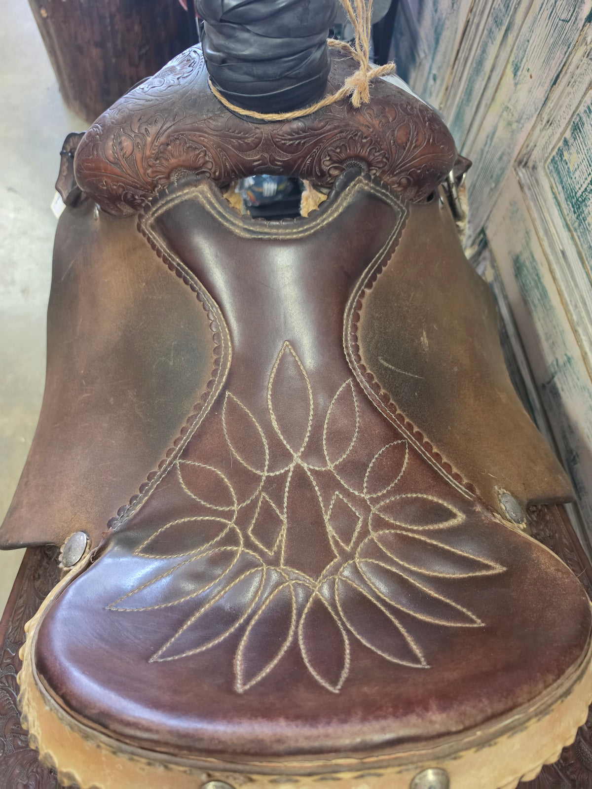 Frontier 15 Inch Rope Saddle
