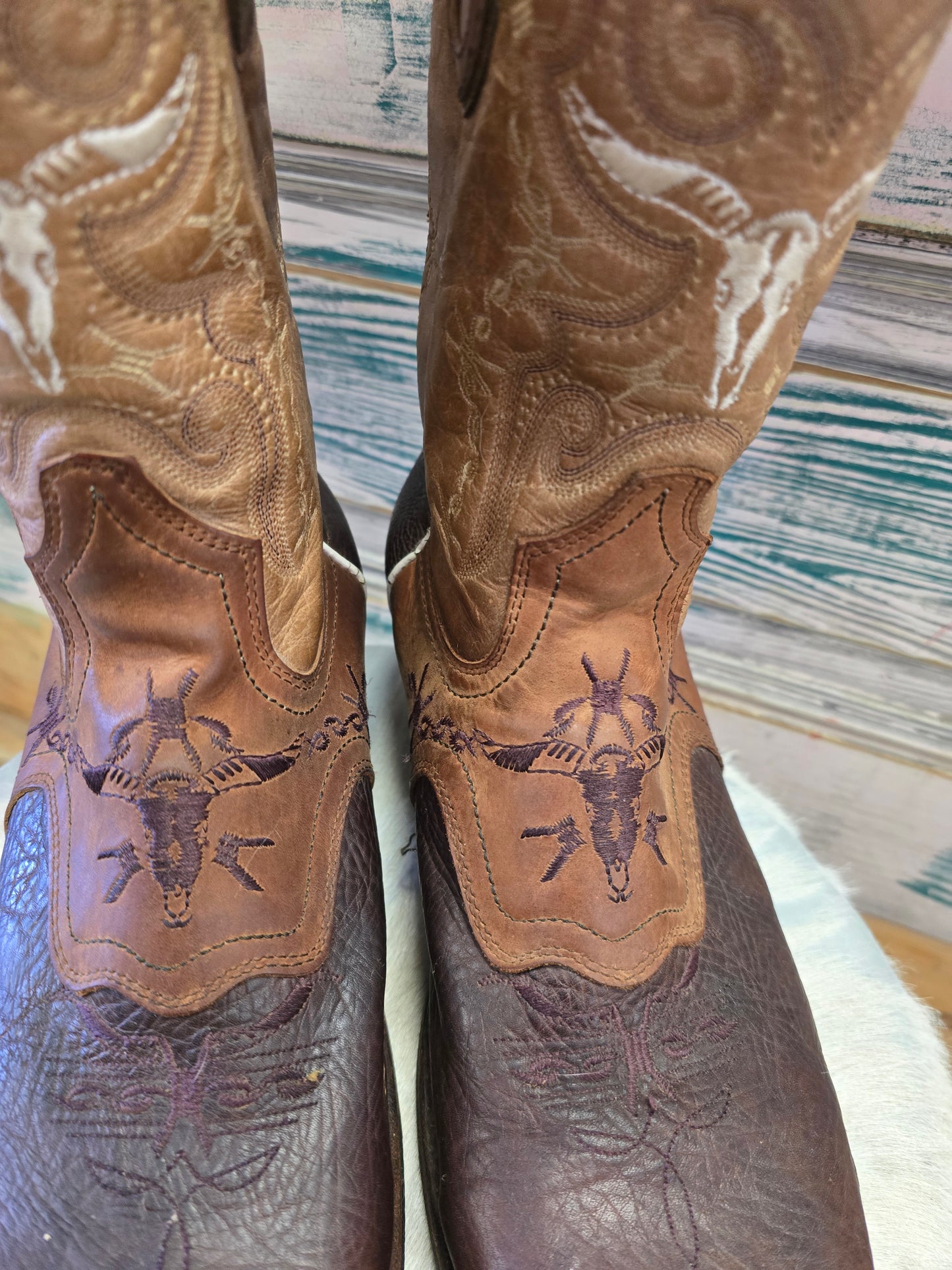 Men's Sq. Toe Boot                           Longhorn Detail