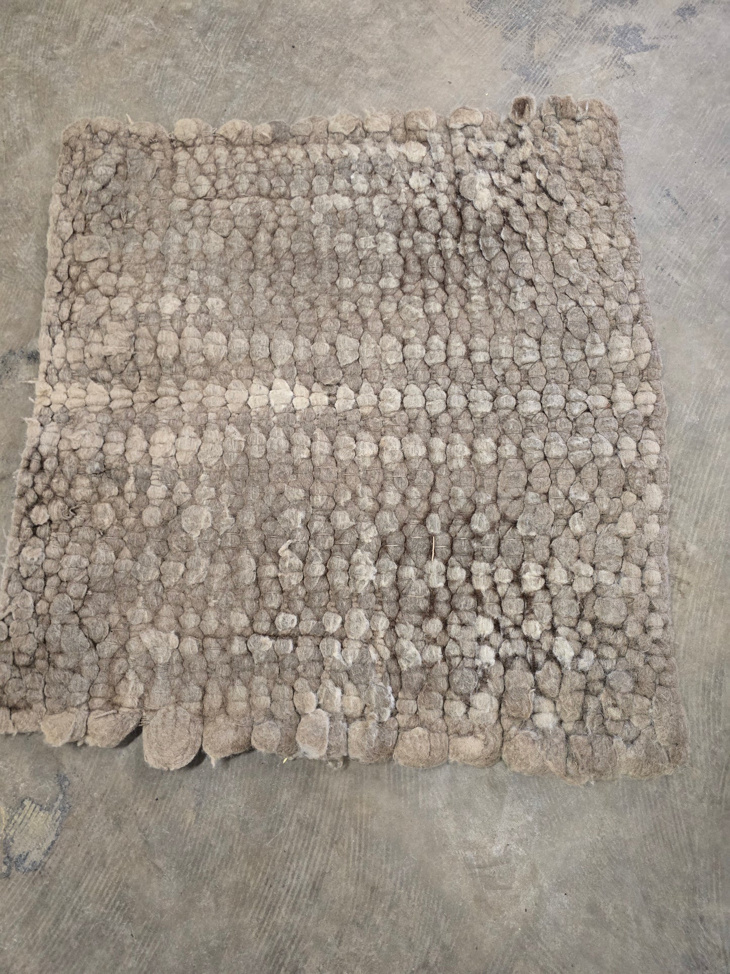 Hand Looped Wool Pad