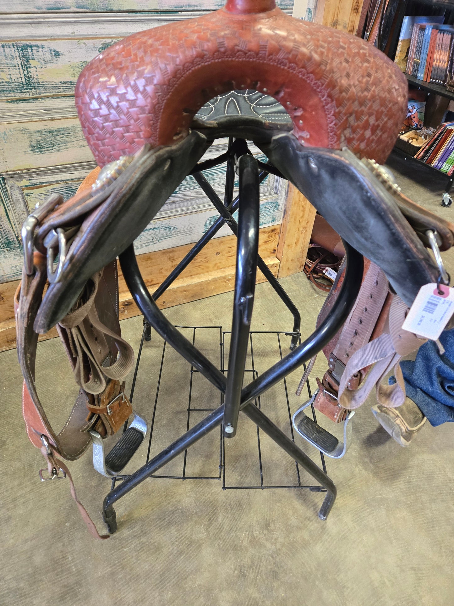 Double J Pro Barrel Saddle ( 13.5)