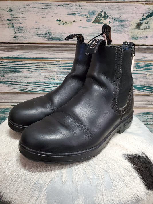 Black Blundstone Boots