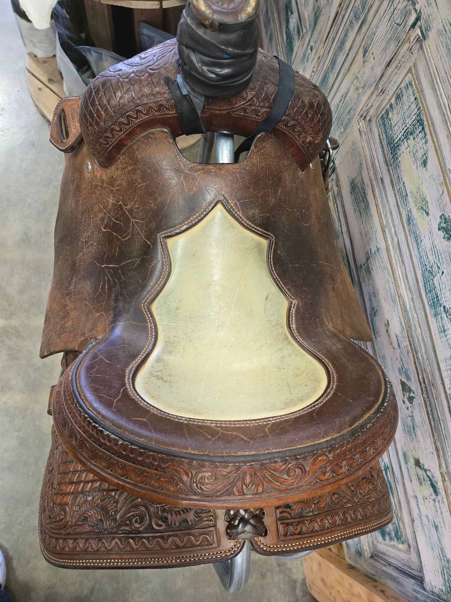 Irvines (14 Inch) Rope Saddle