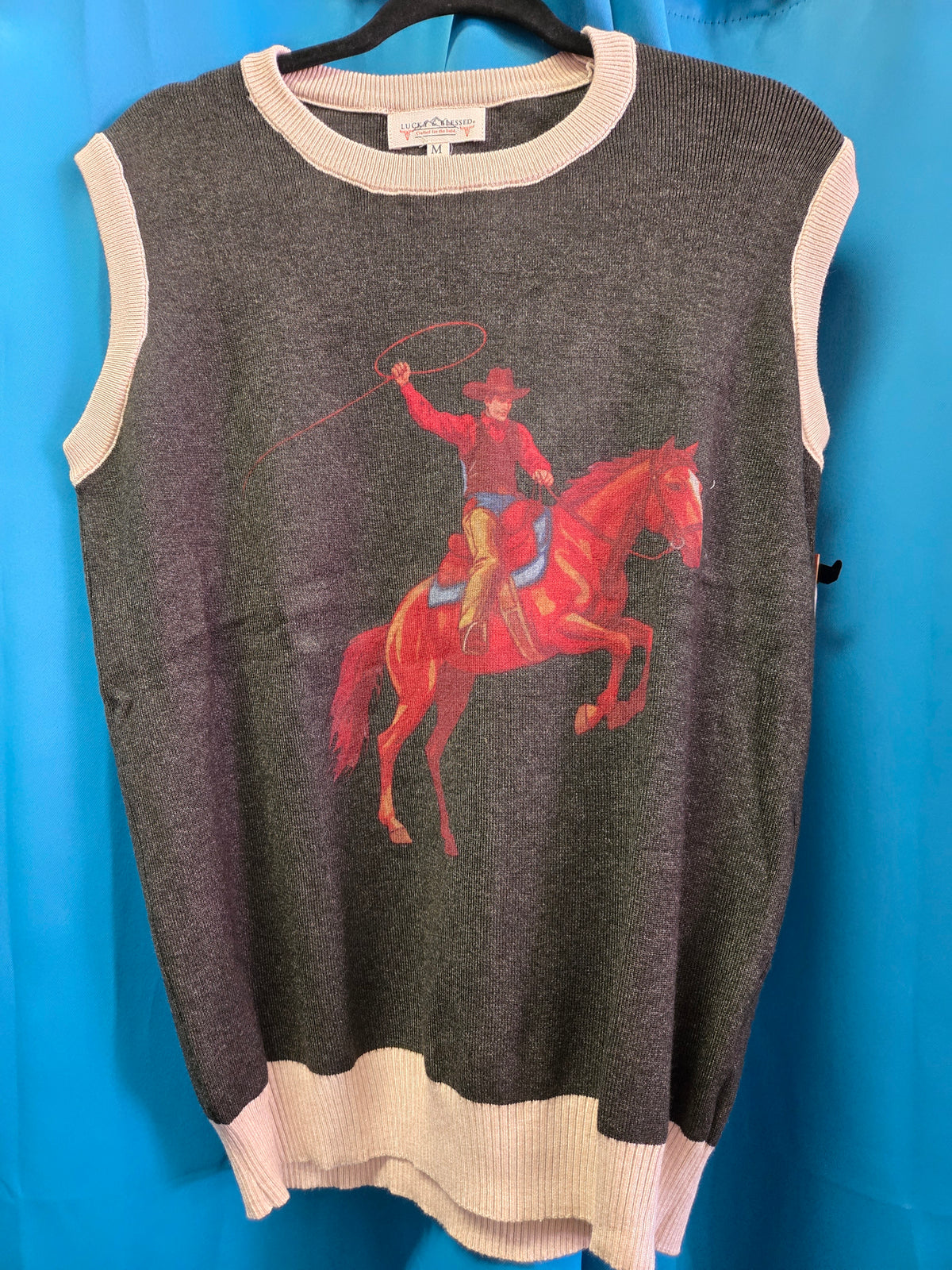 NEW Ladies Black Western                   Graphic Swt. Vest