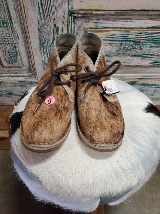 Hide On shoes/ Lace Up