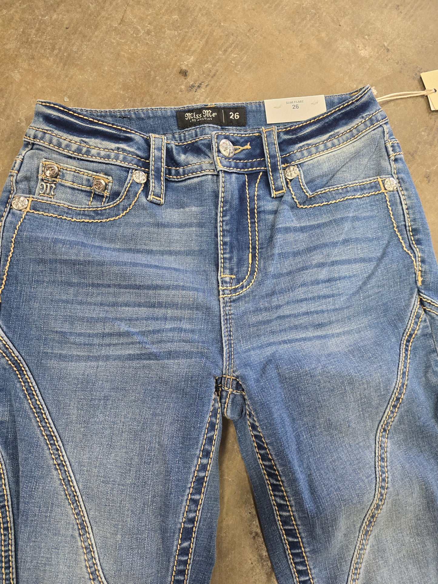 NEW Ladies Miss Me Jeans