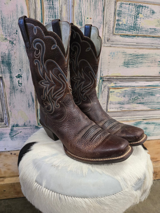 Ladies Low Top Brown Boot